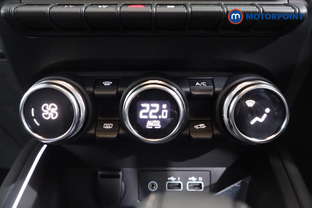 Used Renault Clio 2024 for sale - 77297679: Photo 12