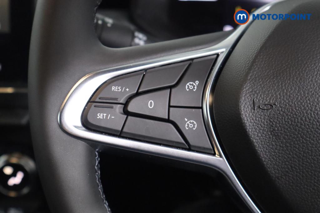 Used Renault Clio 2024 for sale - 77297679: Photo 17