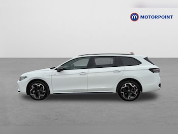 Used Volkswagen Passat 2025 for sale - 79560550: Photo