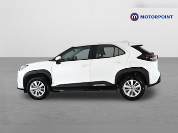 Used Toyota Yaris Cross 2024 for sale - 79492034: Photo