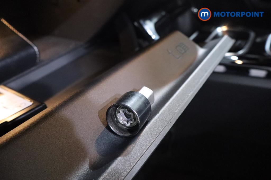 Used Mercedes-Benz A-Class 2020 for sale - 76862607: Photo 21