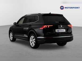 Used Volkswagen Tiguan Allspace 2023 for sale - 79660096: Photo