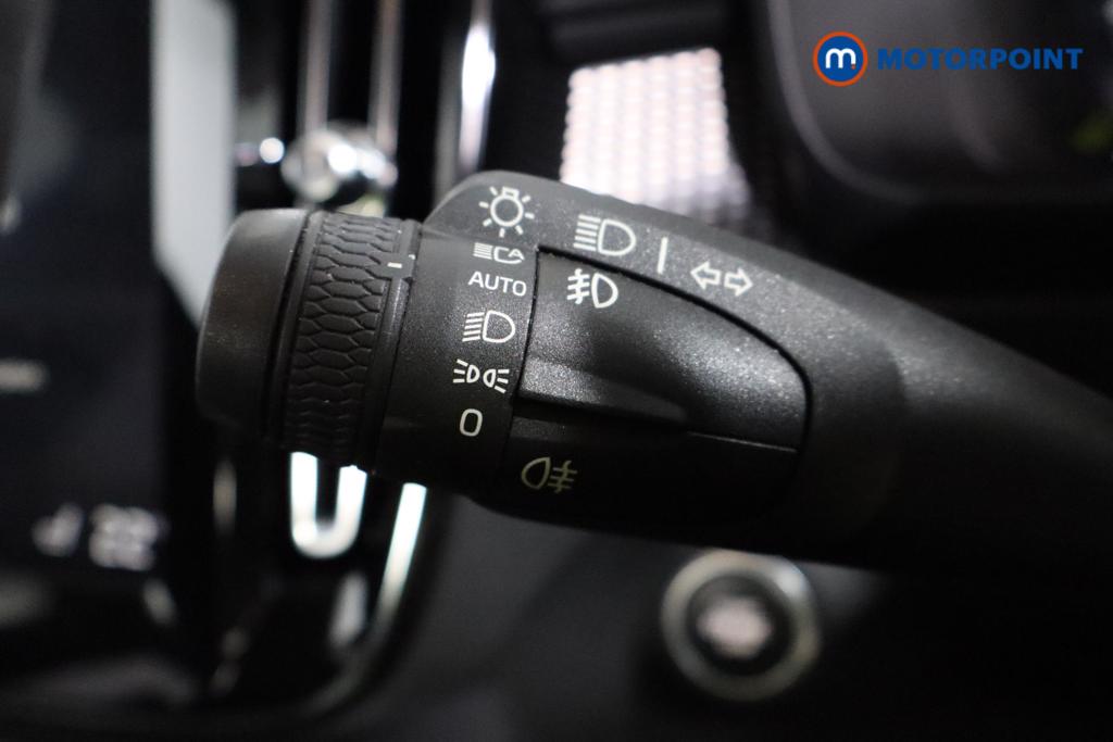 Used Volvo XC40 2020 for sale - 77688451: Photo 17