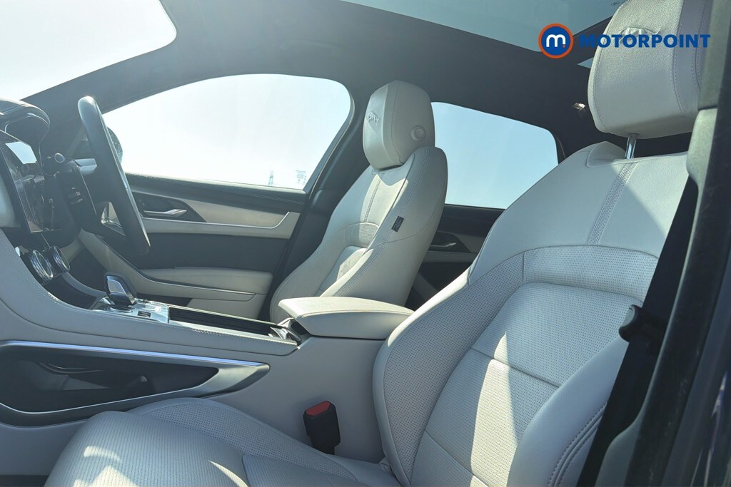 Used Jaguar F-Pace 2023 for sale - 77975975: Photo 19