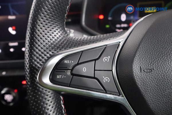 Used Renault Clio 2022 for sale - 76184666: Photo 15