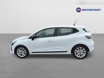 Used Renault Clio 2024 for sale - 77996302: Photo