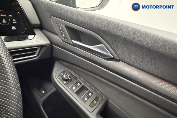 Used Volkswagen Golf 2023 for sale - 76178257: Photo 17