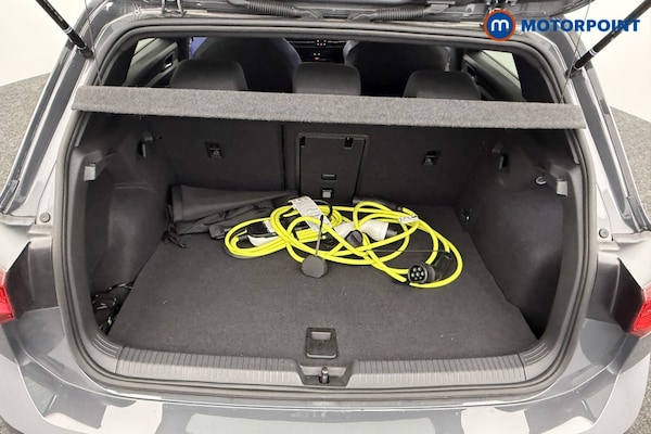 Used Volkswagen Golf 2023 for sale - 76178257: Photo 32