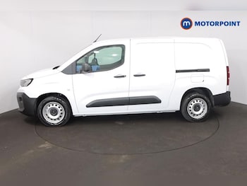 Used Citroen Berlingo 2025 for sale - 76105113: Photo 4