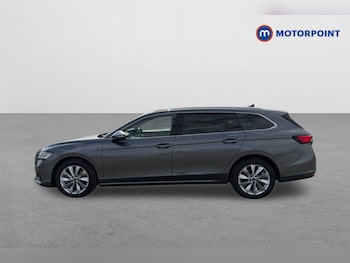 Used Skoda Superb 2025 for sale - 79421504: Photo