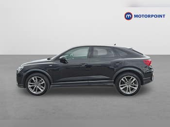 Used Audi Q3 2023 for sale - 79842511: Photo