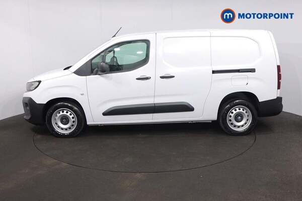 Used Vauxhall Combo 2024 for sale - 75895521: Photo 4