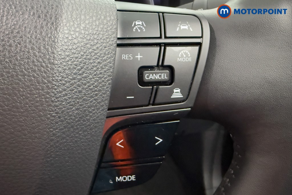 Used Toyota C-HR 2024 for sale - 76603659: Photo 13