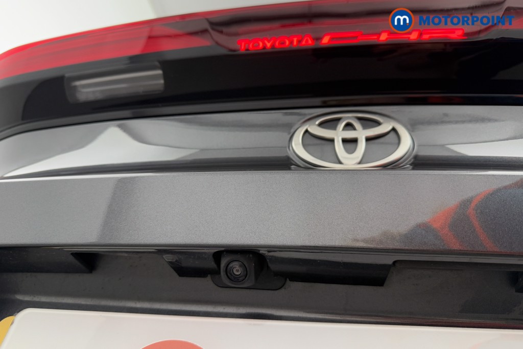 Used Toyota C-HR 2024 for sale - 76603659: Photo 34