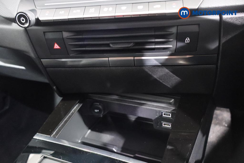 Used Vauxhall Astra 2024 for sale - 76933881: Photo 15