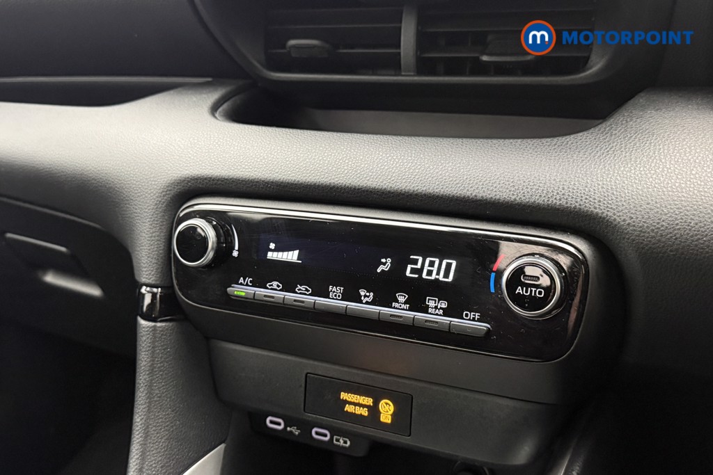 Used Toyota Yaris 2024 for sale - 77505894: Photo 20