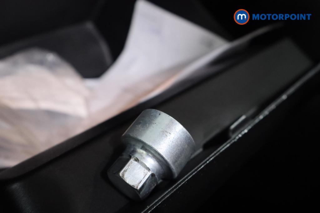 Used Ford Fiesta 2019 for sale - 76862617: Photo 22