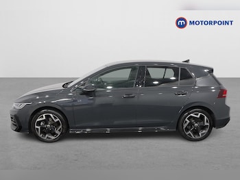 Used Volkswagen Golf 2024 for sale - 75637444: Photo