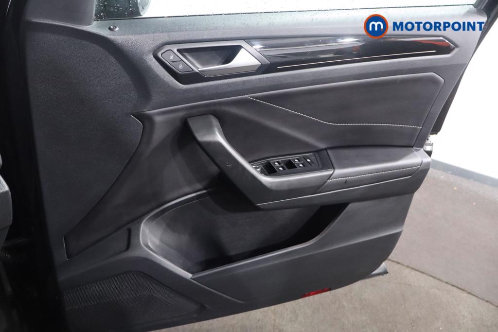 Used Volkswagen T-Roc 2023 for sale - 77505935: Photo 21