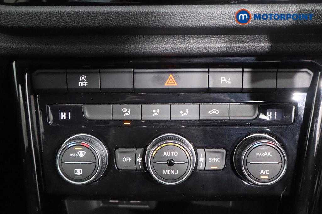 Used Volkswagen T-Roc 2021 for sale - 77312861: Photo 11