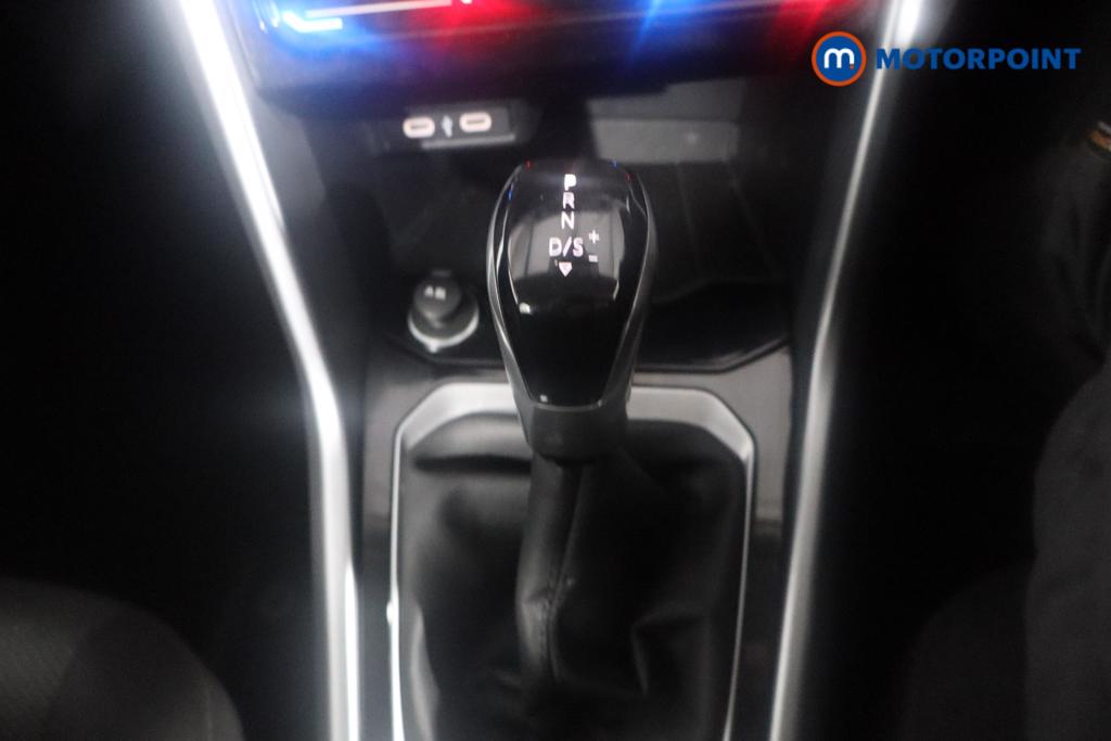 Used Volkswagen T-Roc for sale - 77221233: Photo 11