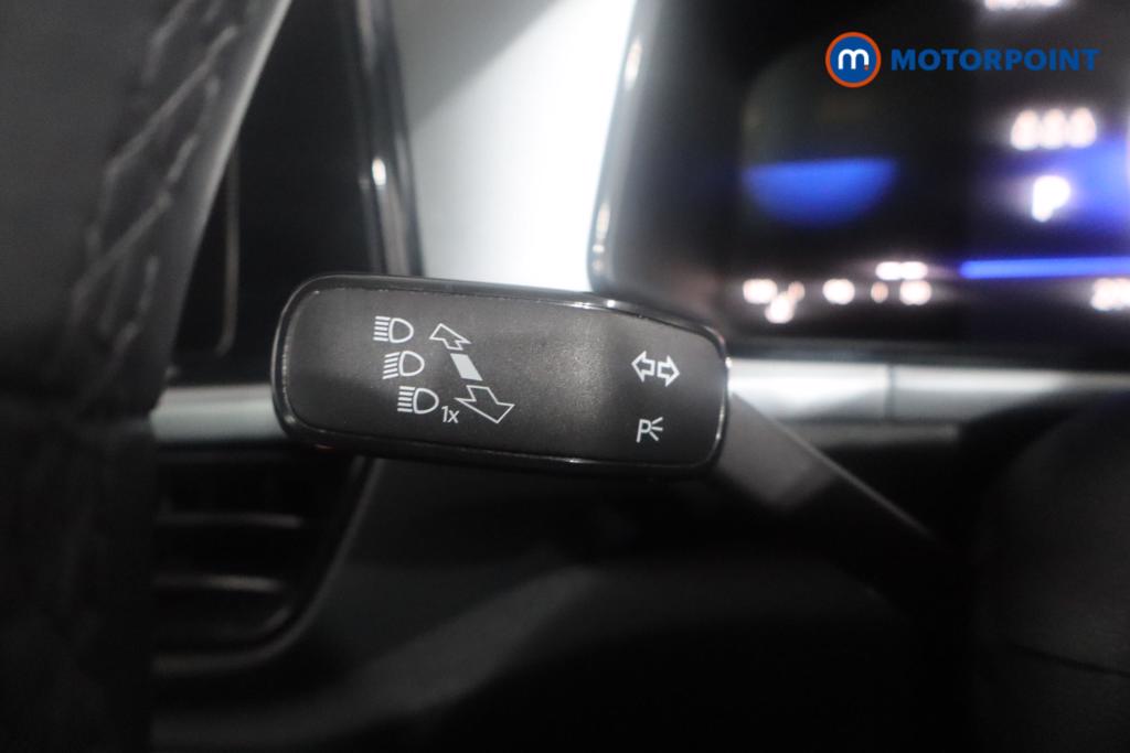 Used Volkswagen T-Roc for sale - 77221233: Photo 15