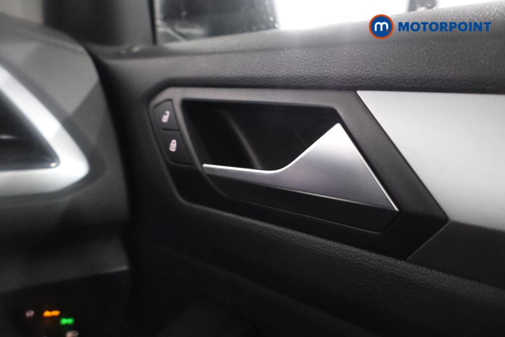 Used Volkswagen T-Roc for sale - 77221233: Photo 19