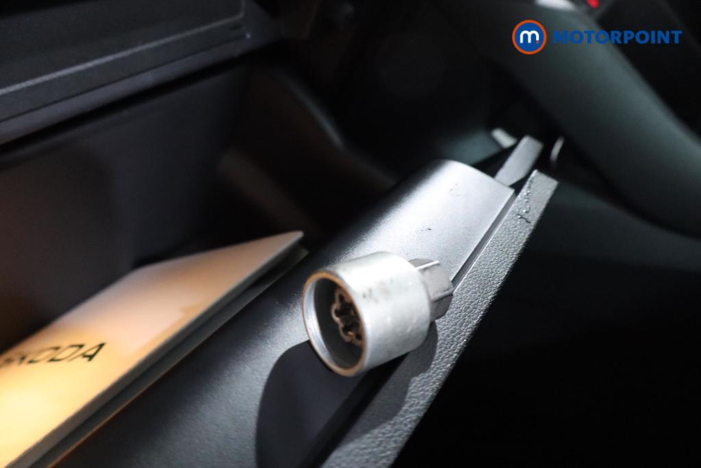 Used Skoda Karoq 2024 for sale - 77493635: Photo 22