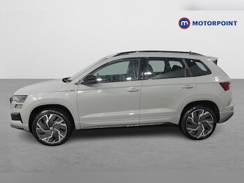 Used Skoda Karoq 2024 for sale - 77493635: Photo