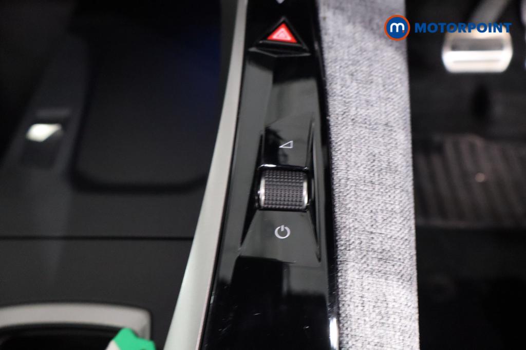 Used Peugeot 3008 2025 for sale - 76984959: Photo 14