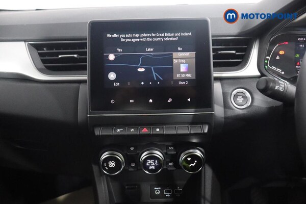 Used Renault Captur 2023 for sale - 76209781: Photo 10