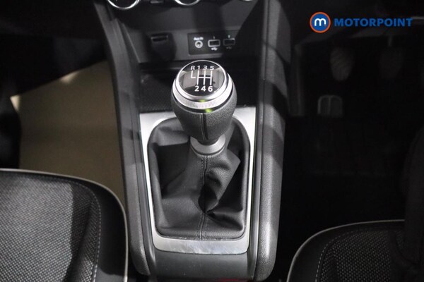 Used Renault Captur 2023 for sale - 76209781: Photo 11