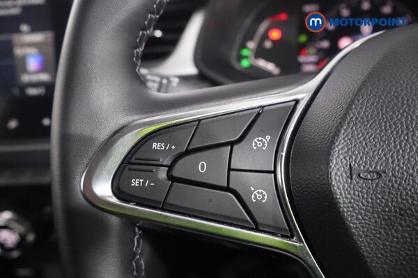 Used Renault Captur 2023 for sale - 76209781: Photo 15