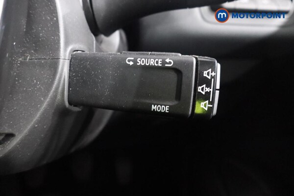 Used Renault Captur 2023 for sale - 76209781: Photo 19