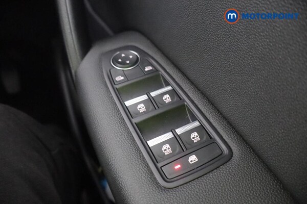 Used Renault Captur 2023 for sale - 76209781: Photo 21