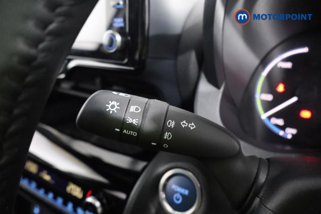 Used Toyota Yaris Cross 2022 for sale - 77286660: Photo 16