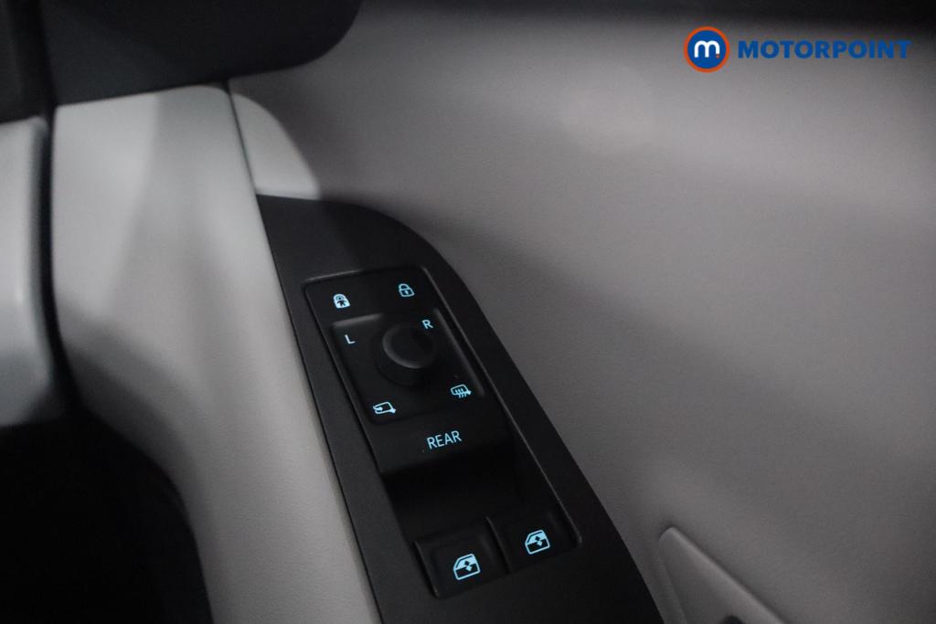 Used Ford Explorer 2025 for sale - 76394709: Photo 18