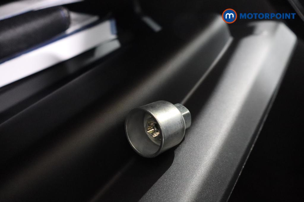 Used BMW iX1 2025 for sale - 76117936: Photo 21