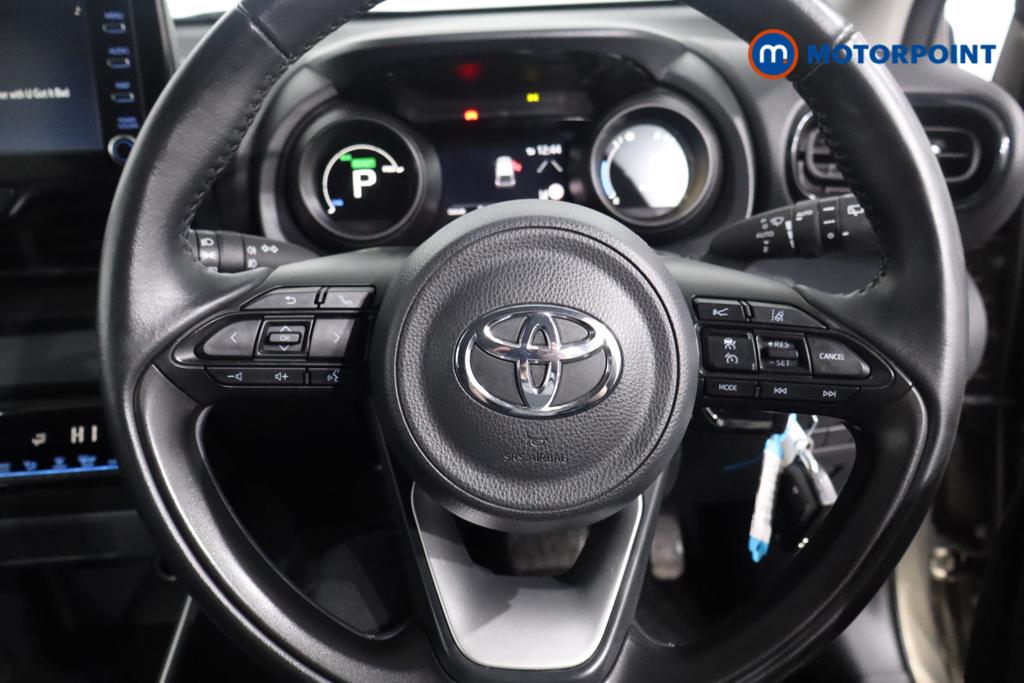 Used Toyota Yaris 2022 for sale - 76985103: Photo 15
