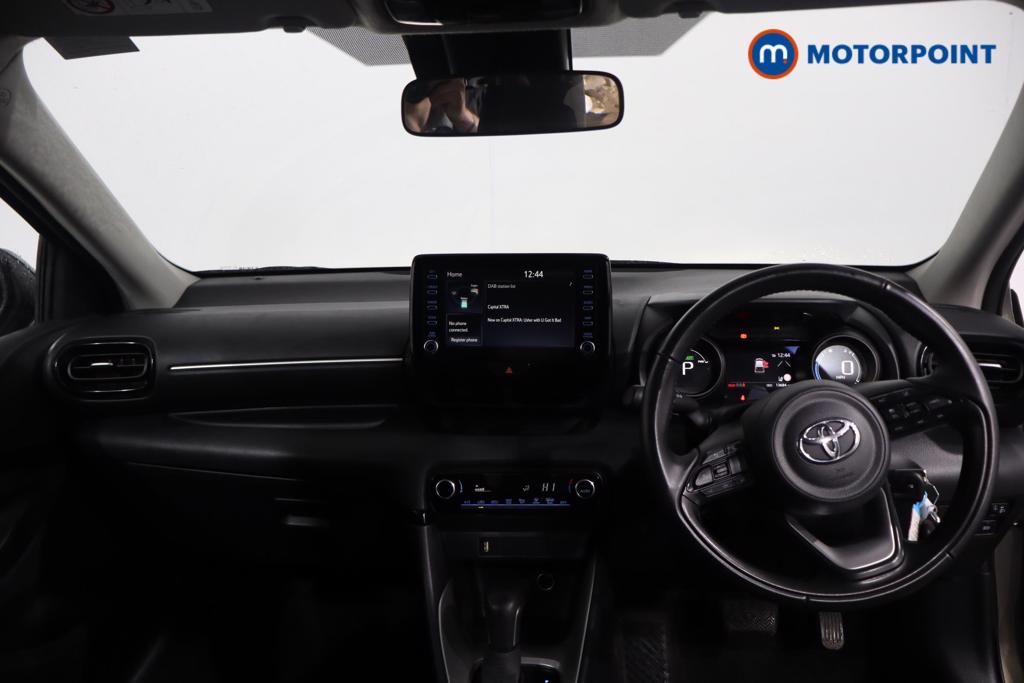 Used Toyota Yaris 2022 for sale - 76985103: Photo 9