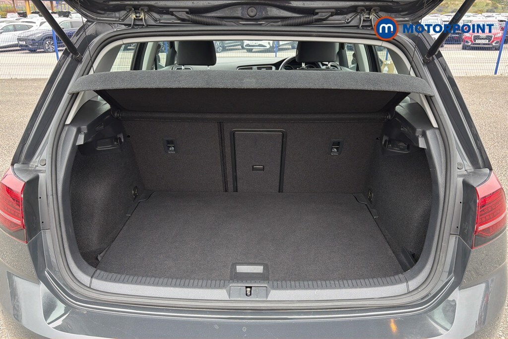 Used Volkswagen Golf 2020 for sale - 77966137: Photo 21