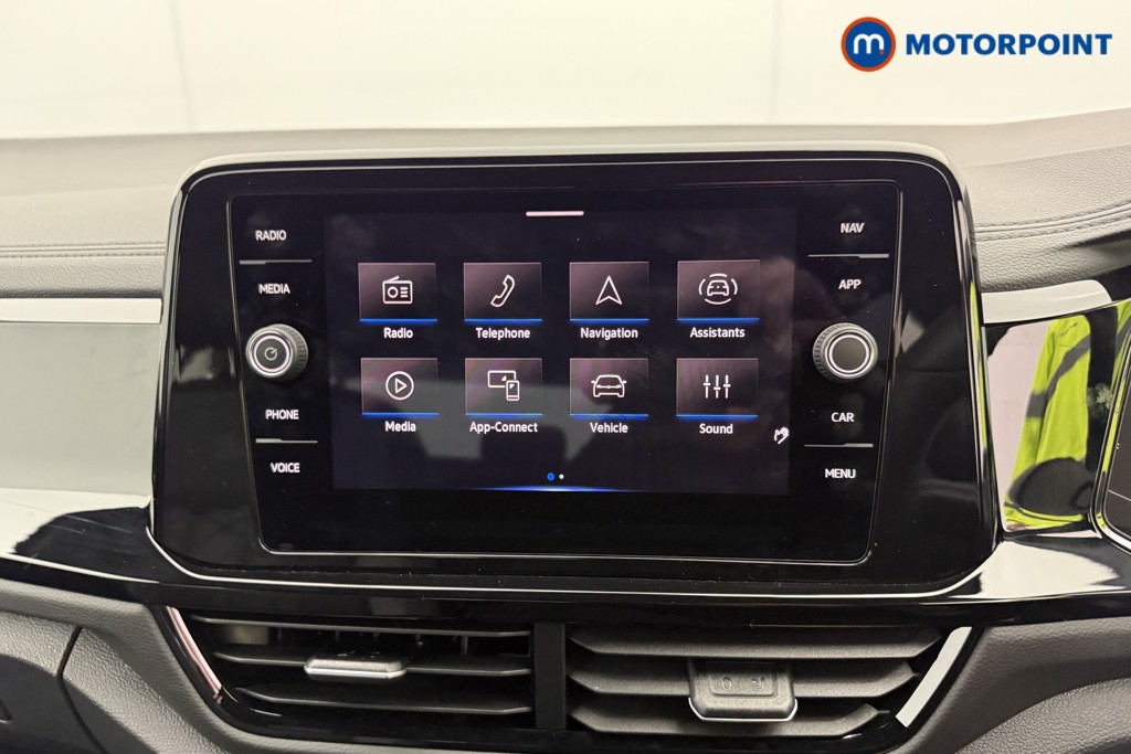 Used Volkswagen T-Roc 2025 for sale - 77975957: Photo 18