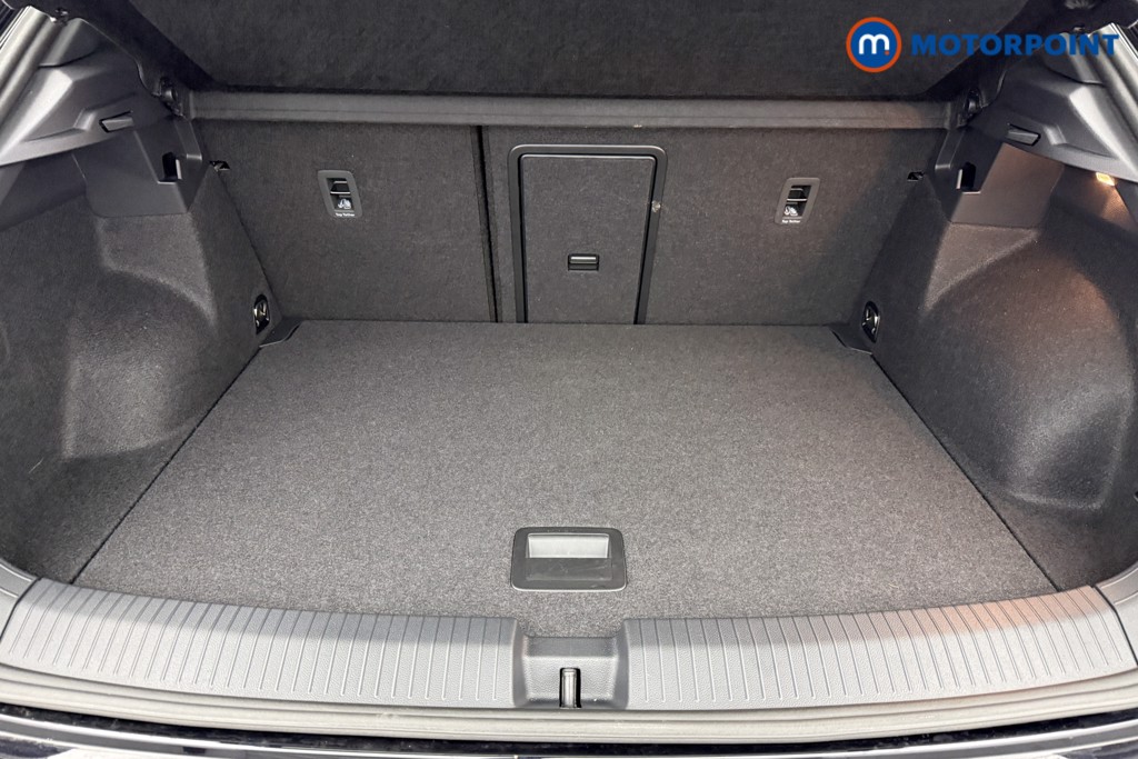 Used Volkswagen T-Roc 2025 for sale - 77975957: Photo 29