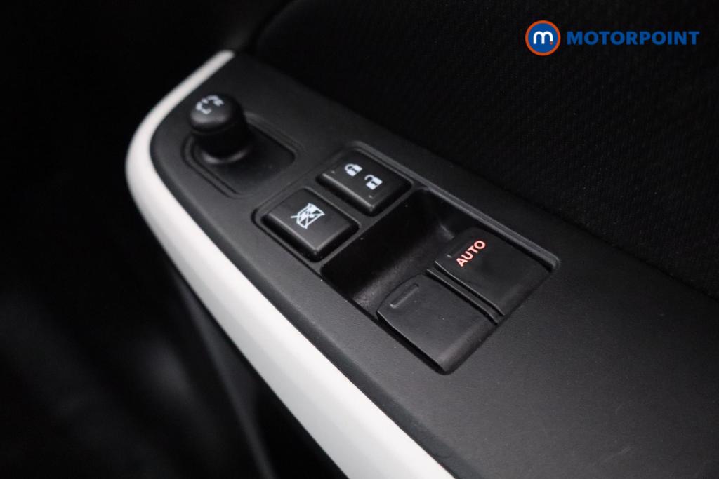 Used Suzuki Swift 2023 for sale - 77763870: Photo 23