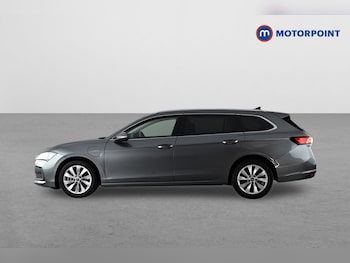 Used Skoda Superb 2025 for sale - 79421503: Photo