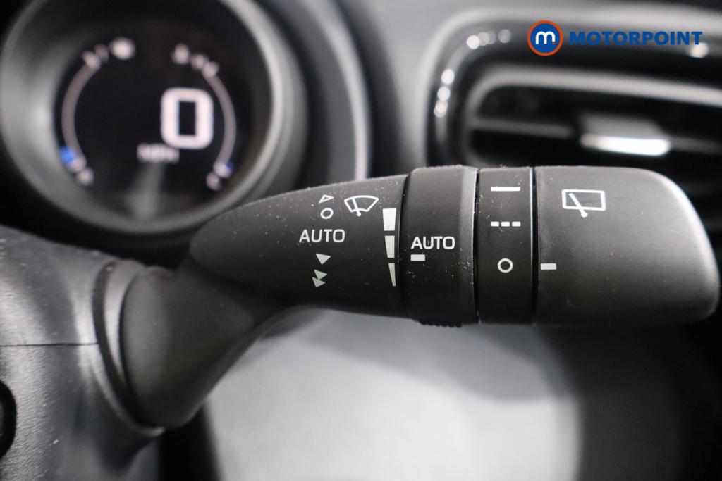 Used Toyota Yaris 2022 for sale - 76196781: Photo 18