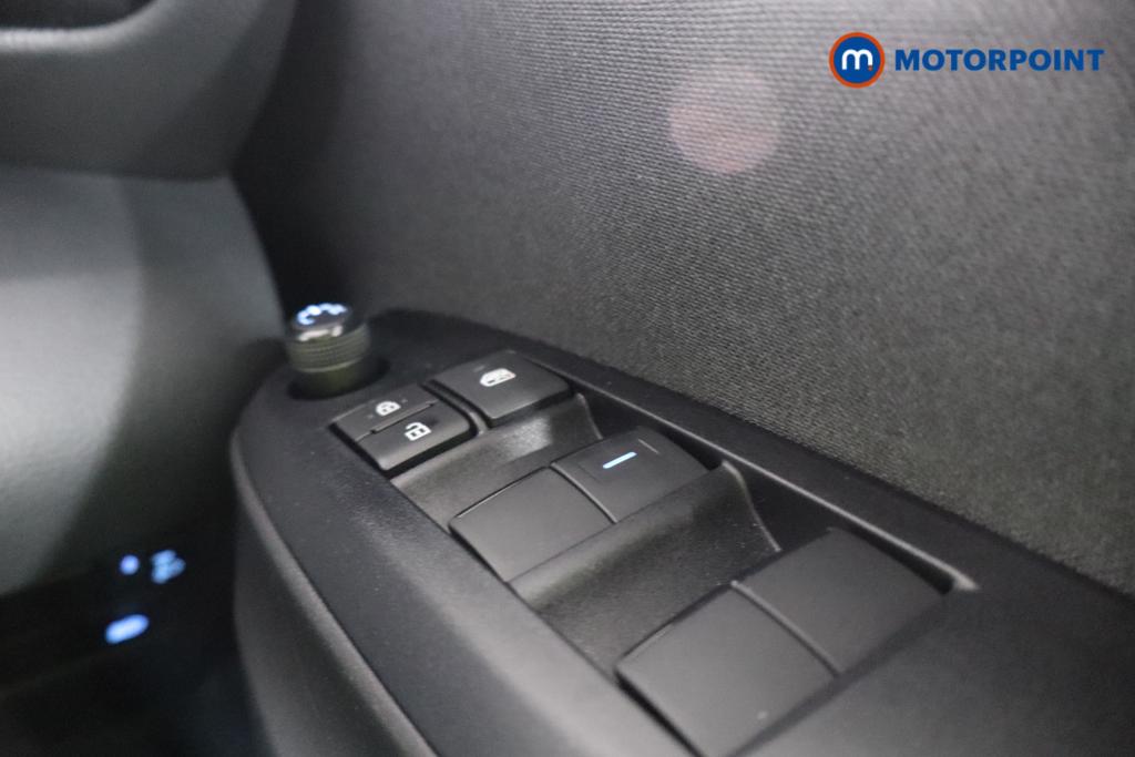 Used Toyota Yaris 2022 for sale - 76196781: Photo 19