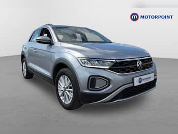 Used Volkswagen T-Roc 2023 for sale - 79700732: Photo