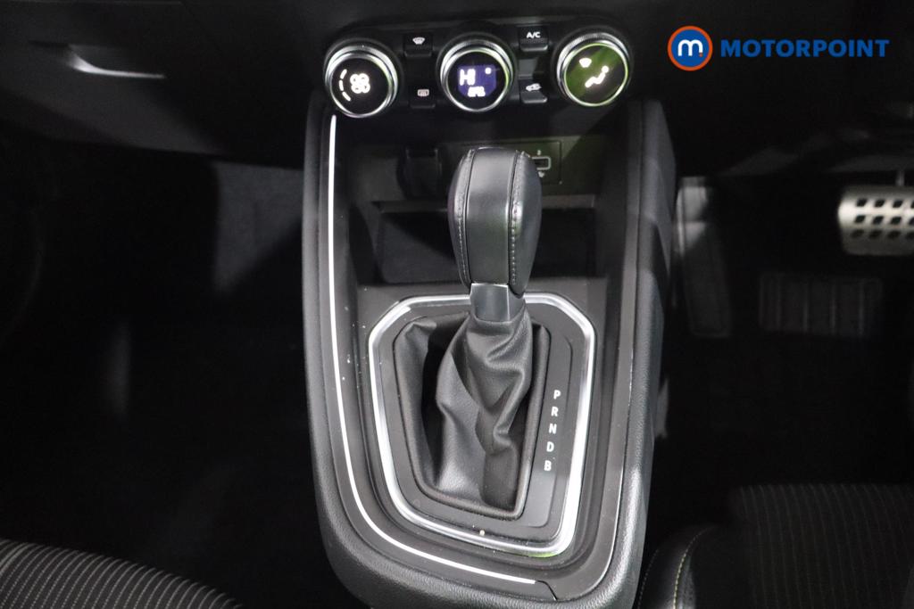 Used Renault Clio 2023 for sale - 76862586: Photo 11