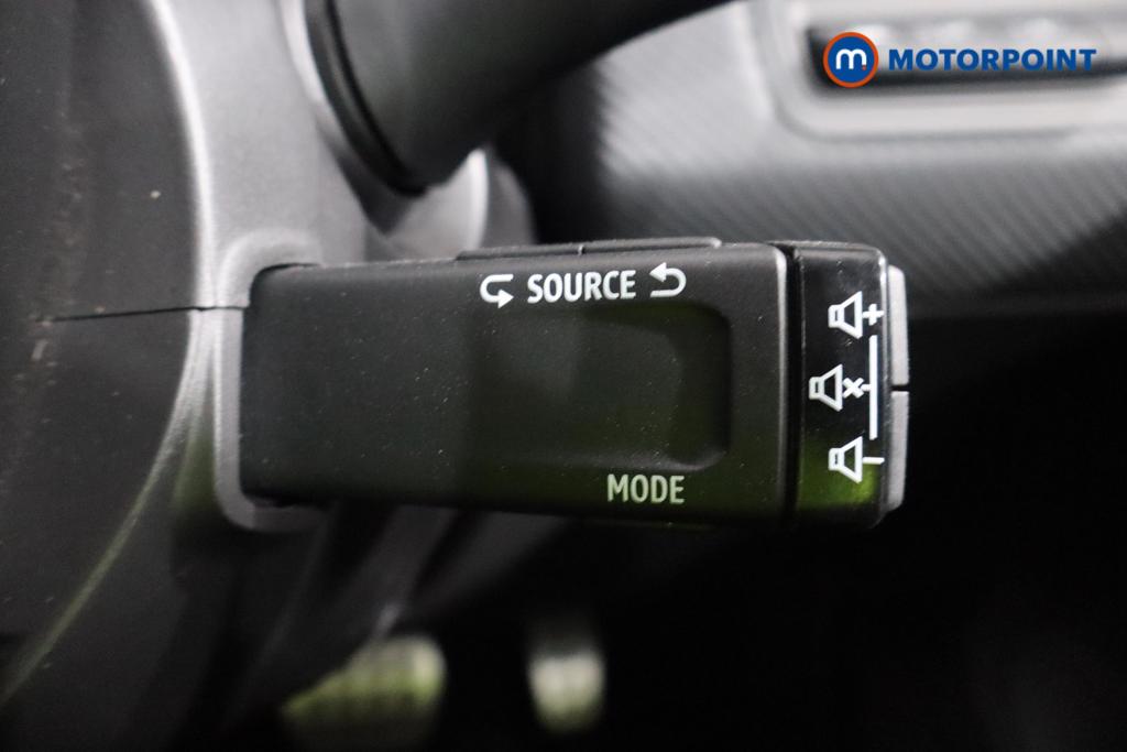 Used Renault Clio 2023 for sale - 76862586: Photo 20